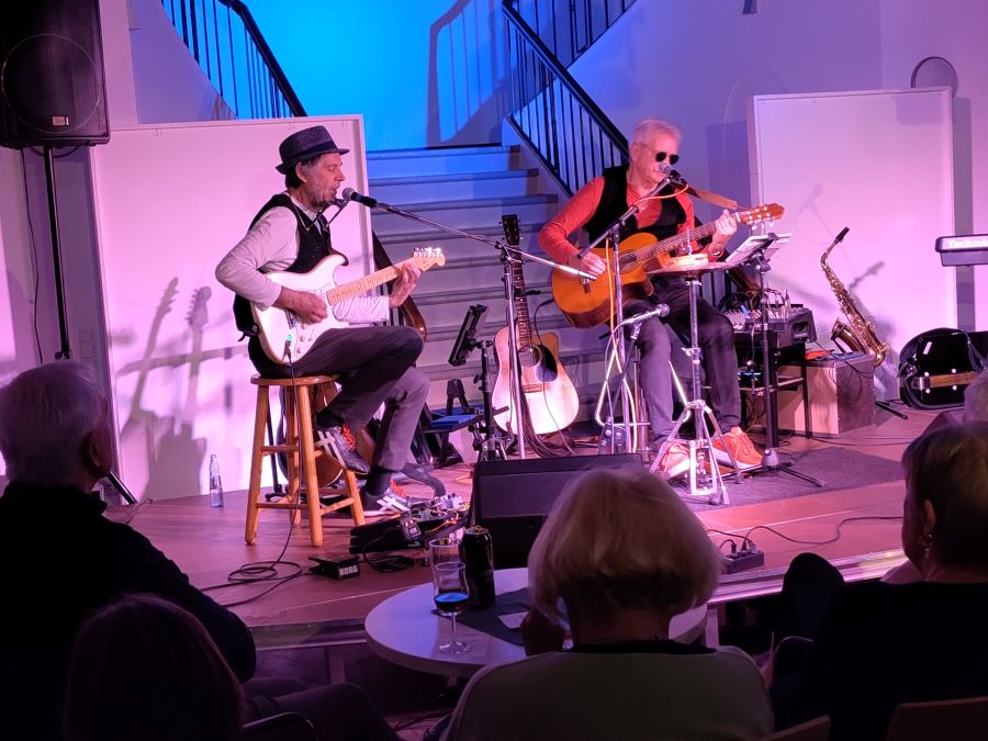 Lagerfeuerromantik mit dem Duo "Two Friends"